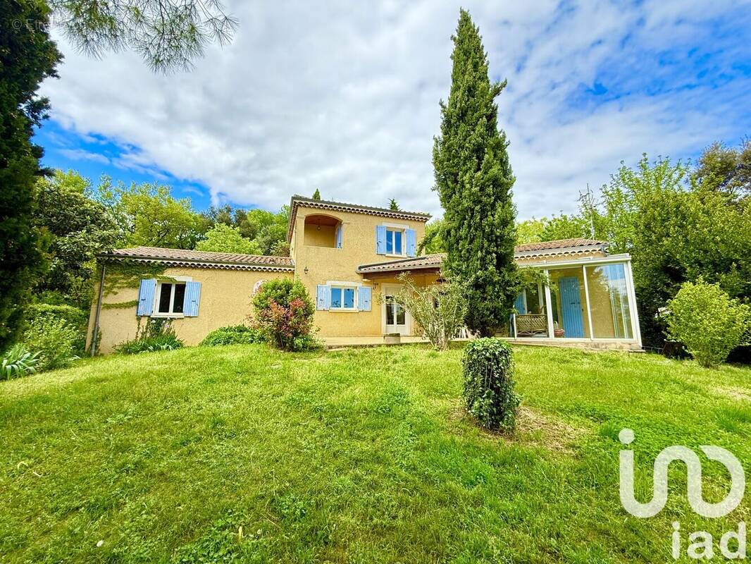 Photo 1 - Maison à MONTELIMAR