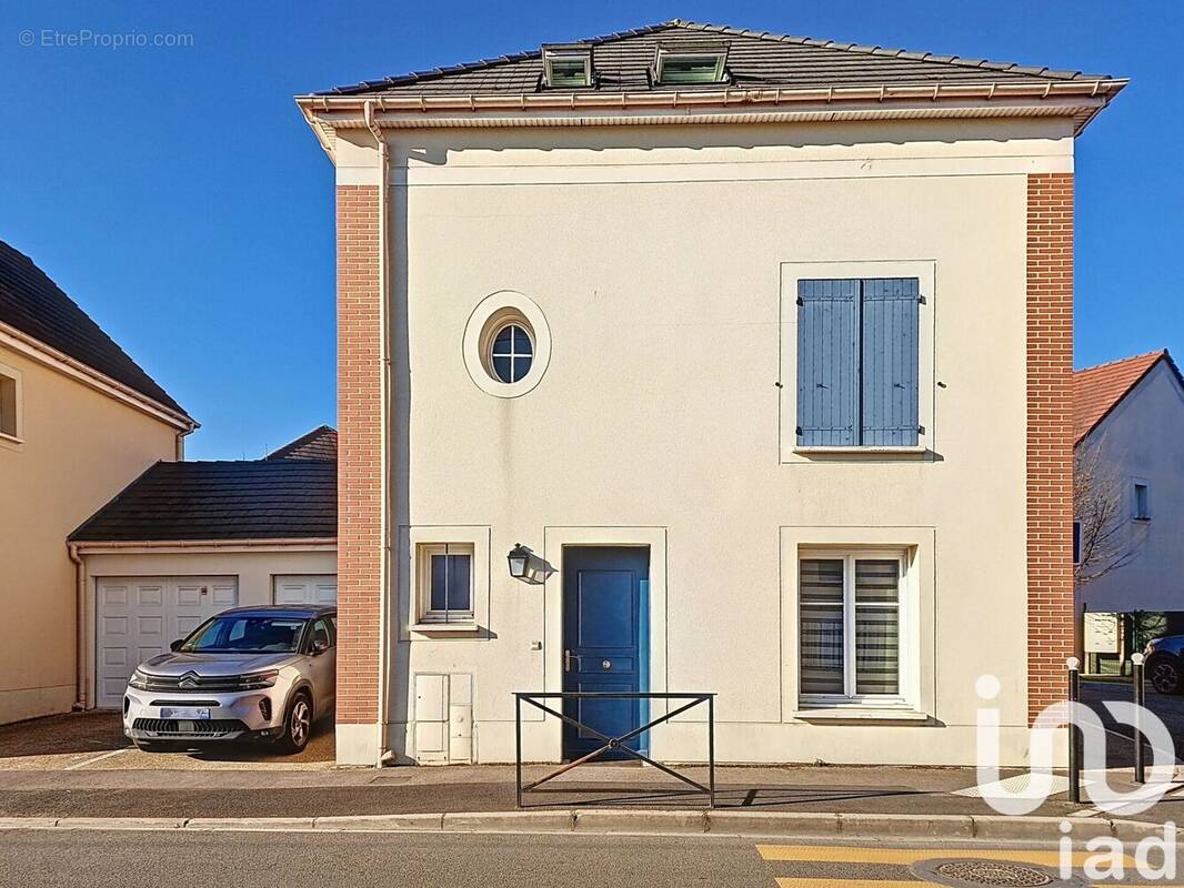 Photo 1 - Maison à MORANGIS
