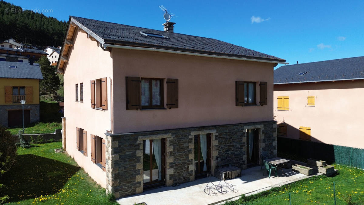 Maison à FORMIGUERES