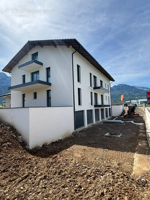 Appartement à SAINT-PIERRE-EN-FAUCIGNY