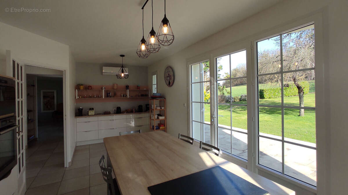 Autre à AVAILLES-EN-CHATELLERAULT