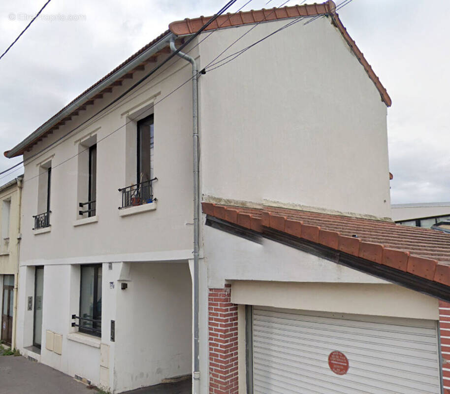 Appartement à COLOMBES