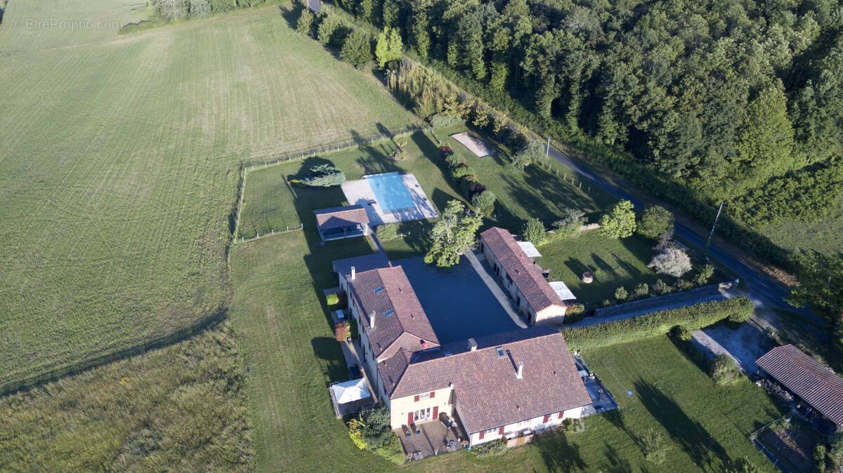 Maison à BELVES