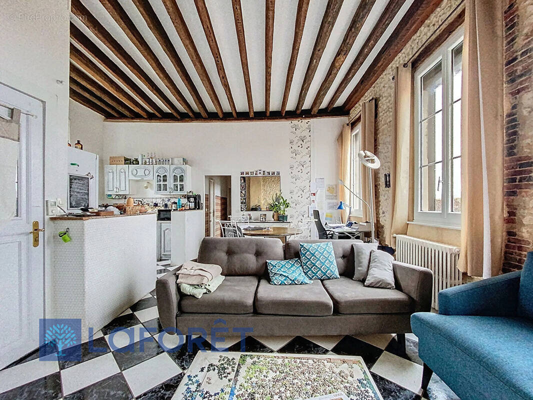 Appartement à VERNEUIL-SUR-AVRE