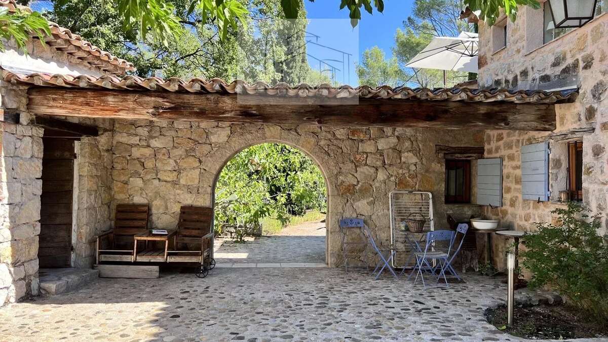 Maison à FAYENCE