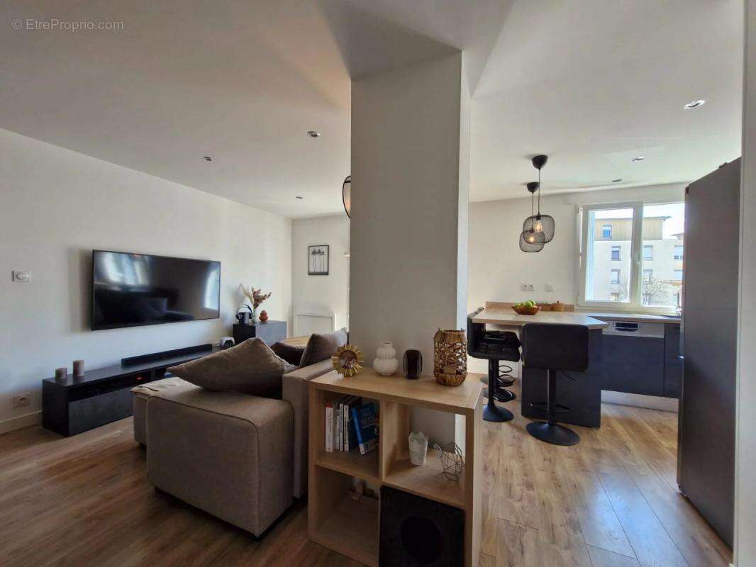 Appartement à AIX-LES-BAINS