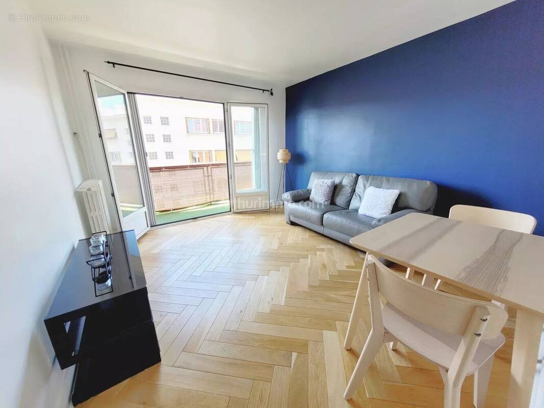 Appartement à CHATILLON