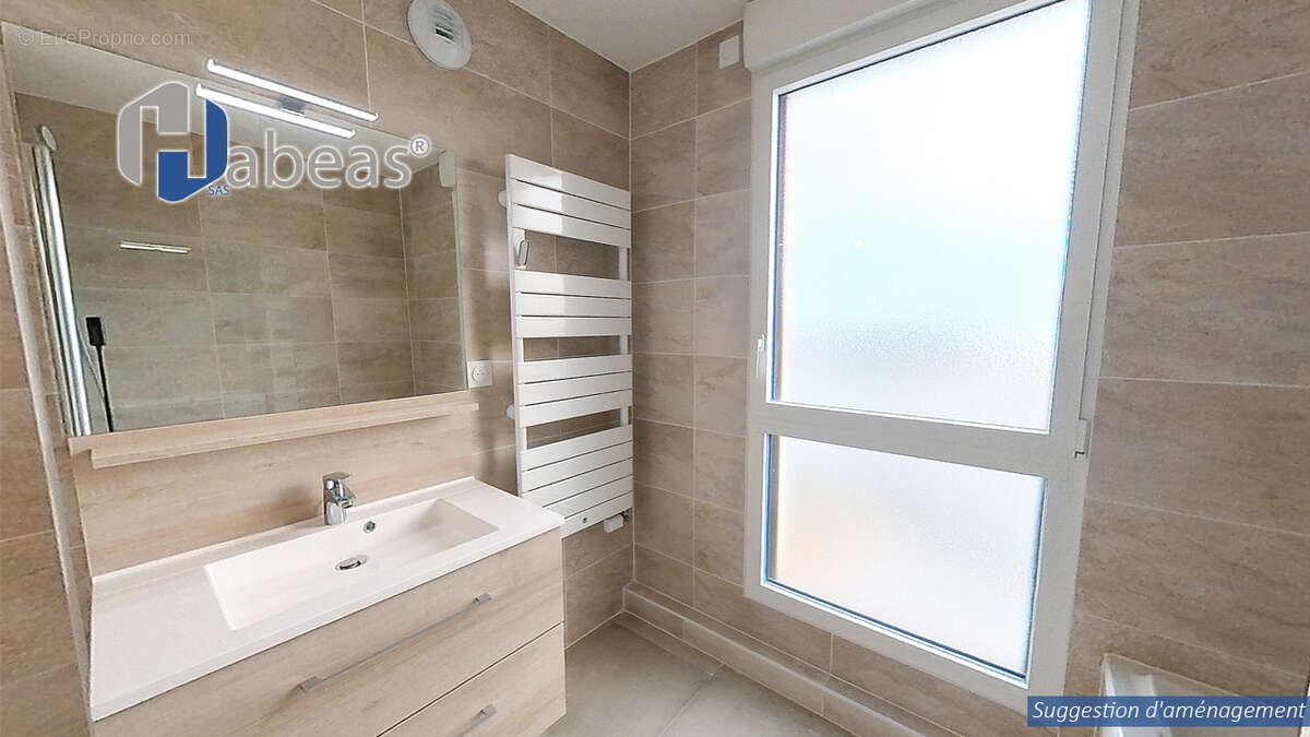 Appartement à LYON-8E