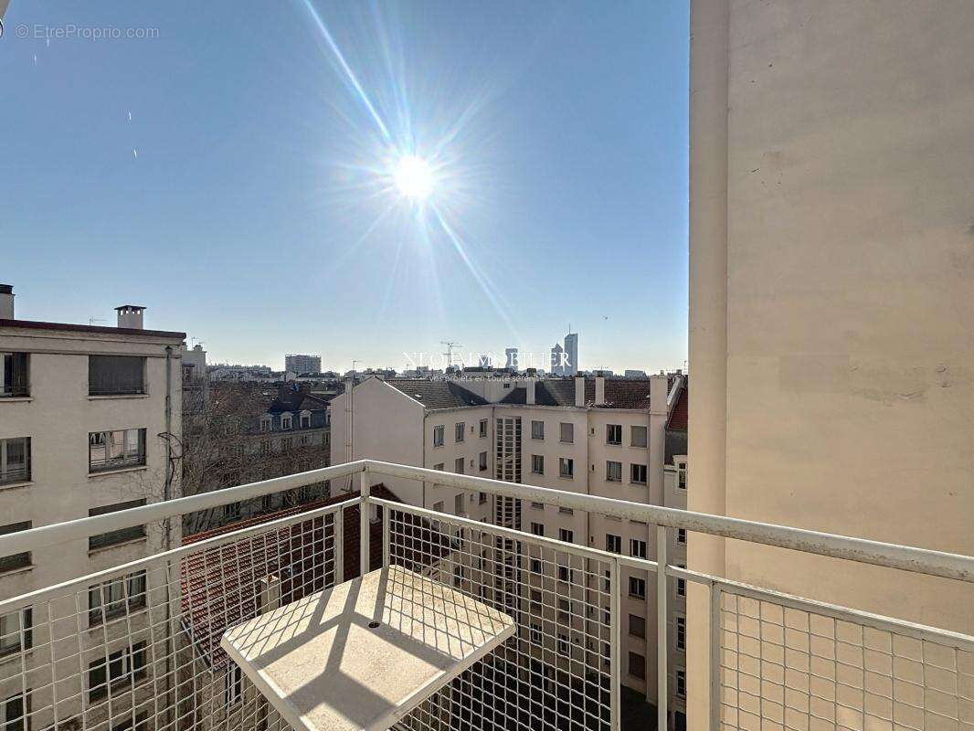 Appartement à LYON-6E