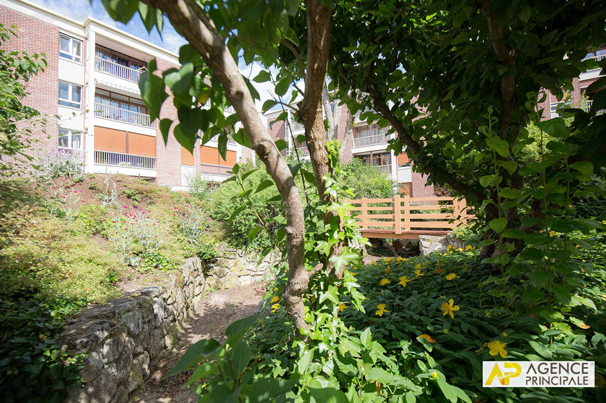 Appartement à MAISONS-LAFFITTE