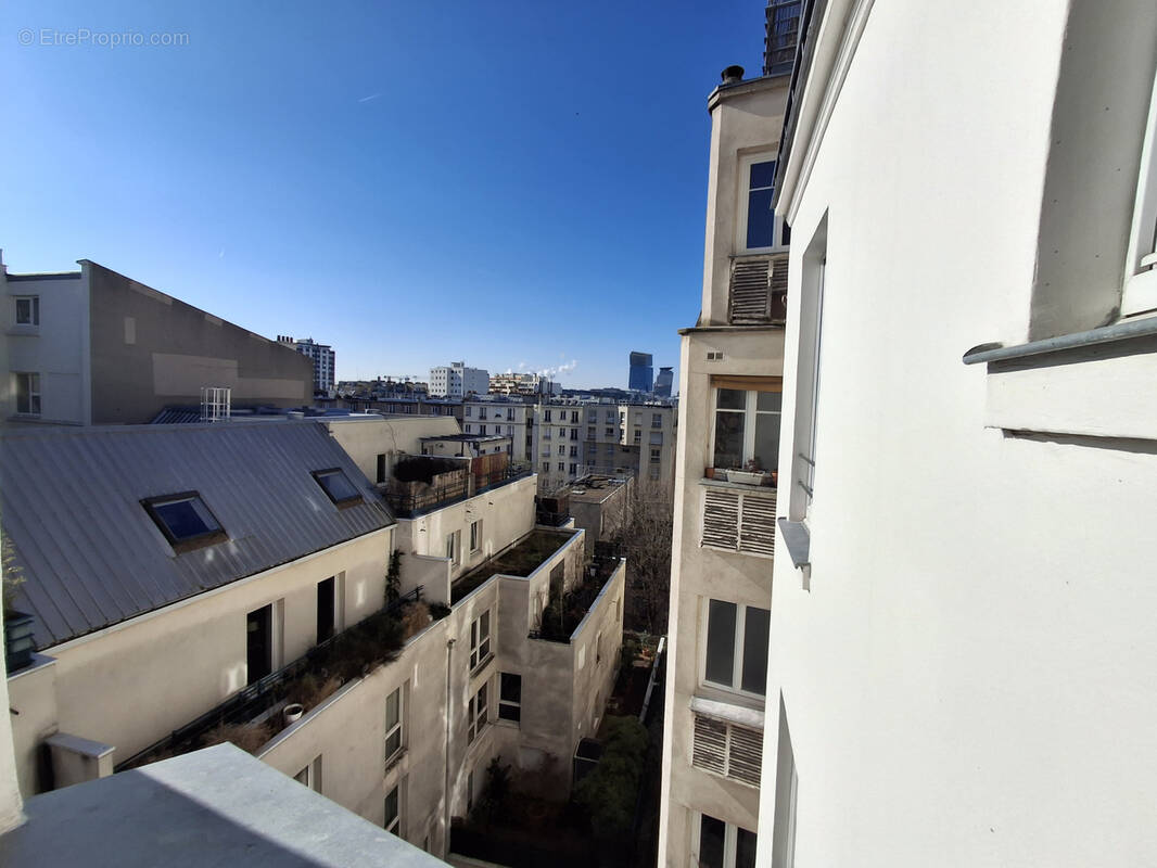 Appartement à PARIS-12E