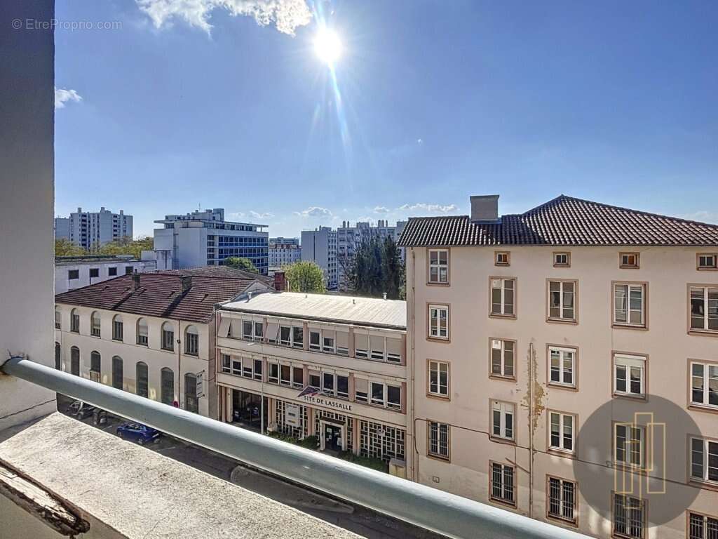 Appartement à LYON-4E
