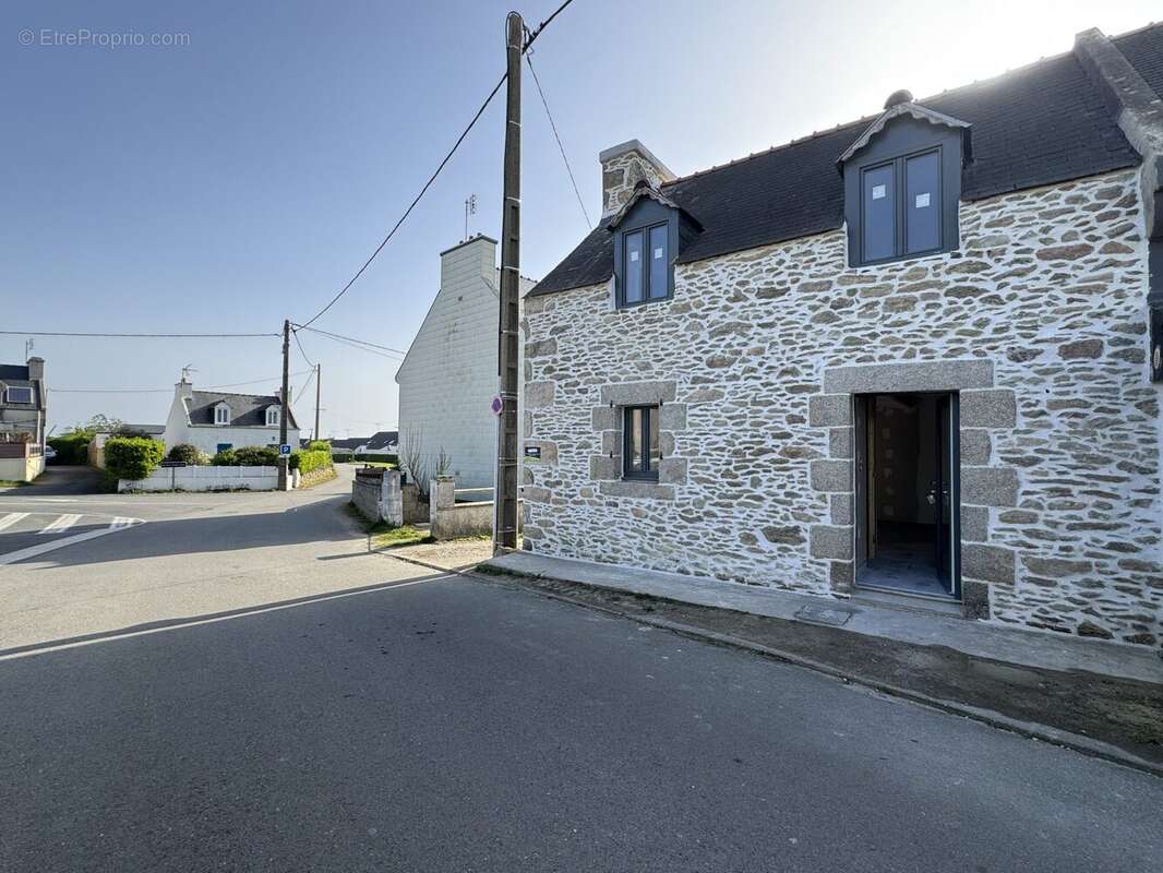 Maison à PLOUGUERNEAU