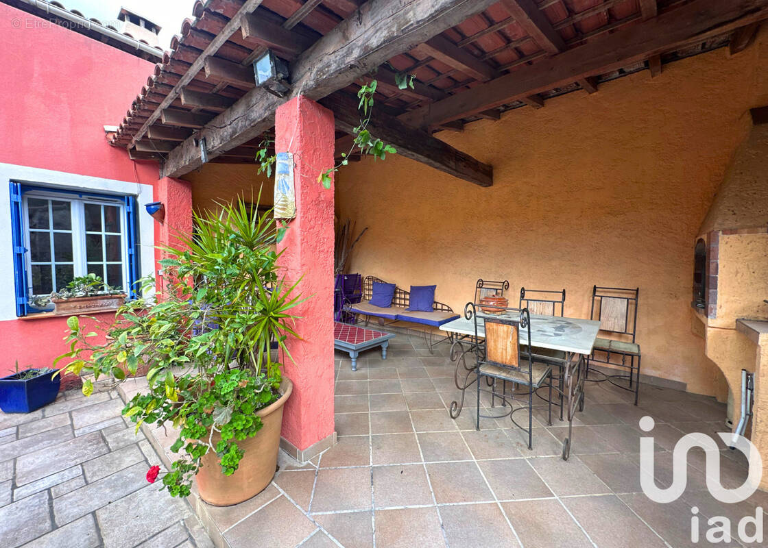 Photo 1 - Maison à SIX-FOURS-LES-PLAGES