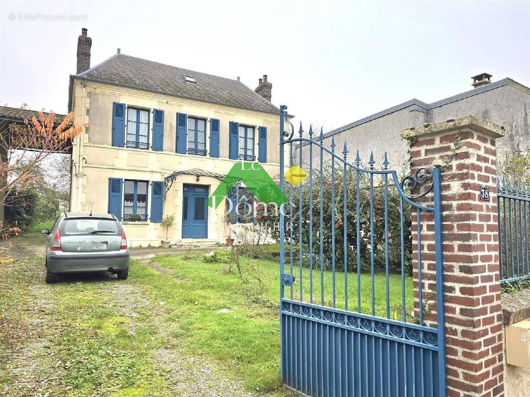 Maison à AMBLAINVILLE