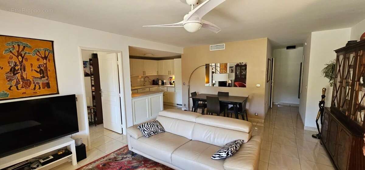 Appartement à HYERES