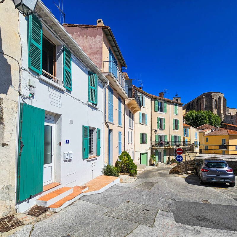 Maison à HYERES
