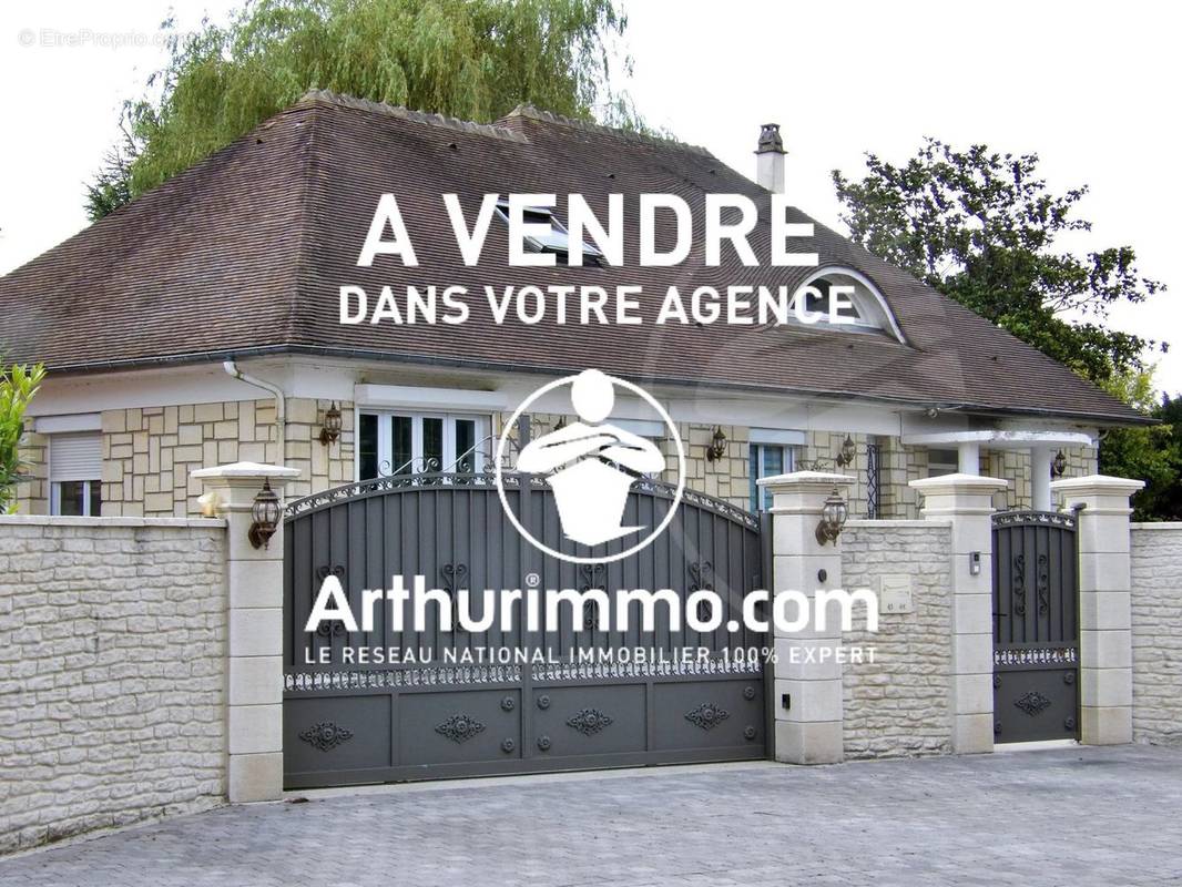 Maison à ANET
