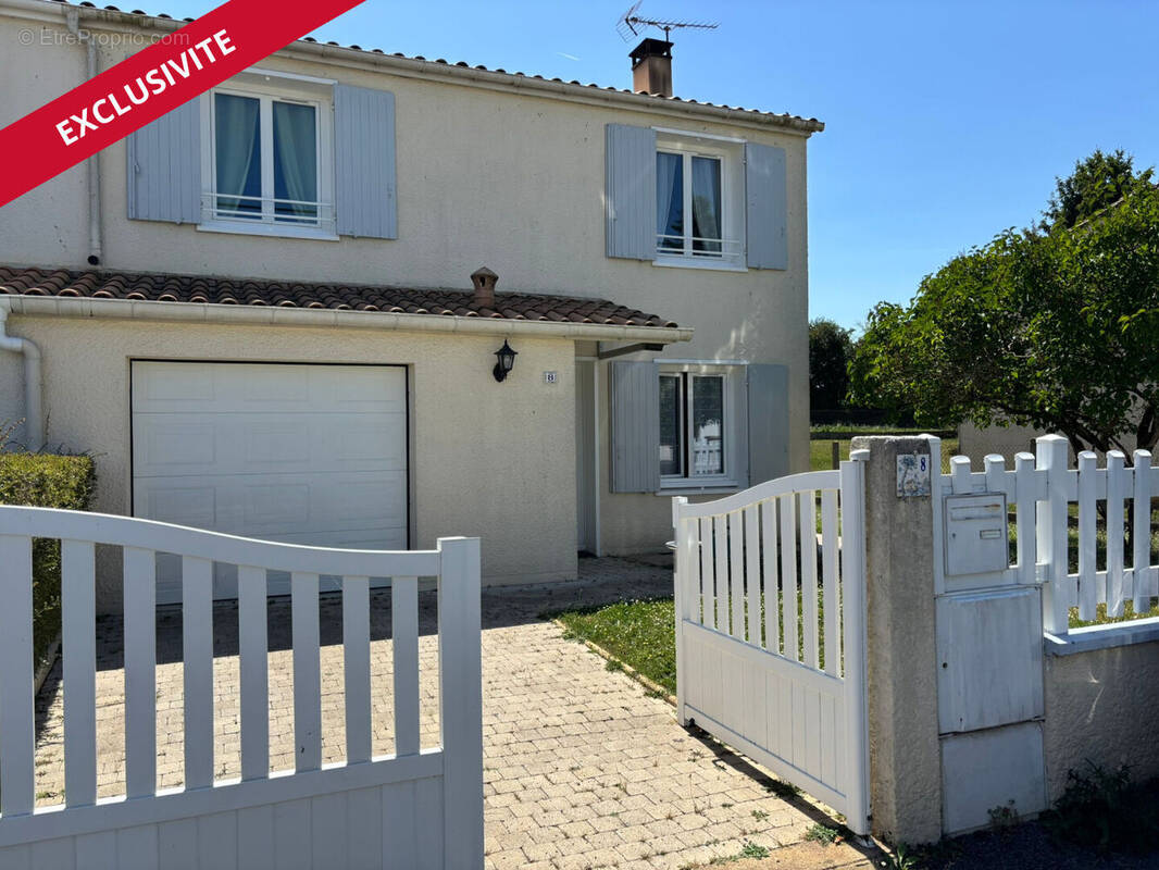 Maison à CIVRAY