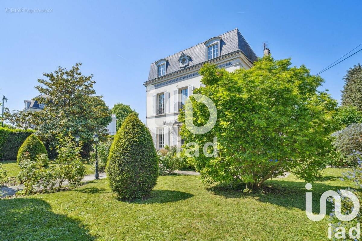 Photo 1 - Maison à LE RAINCY