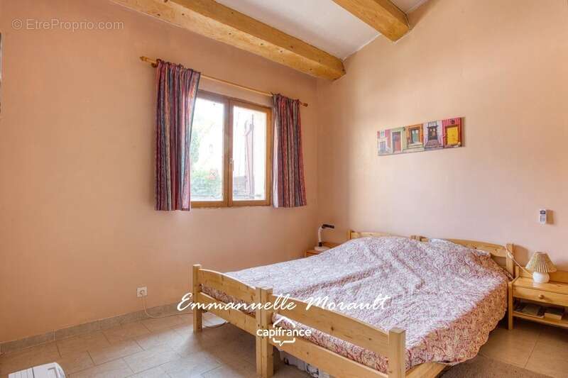 Maison à BAGNOLS-EN-FORET