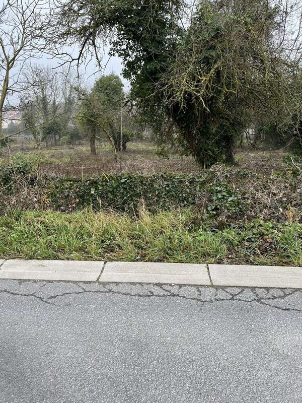 Terrain à EPERNAY