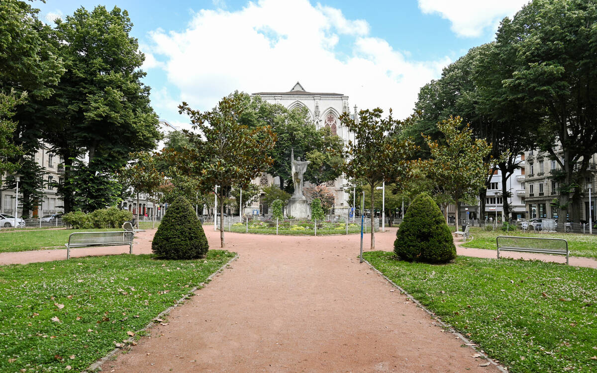 Appartement à LYON-6E