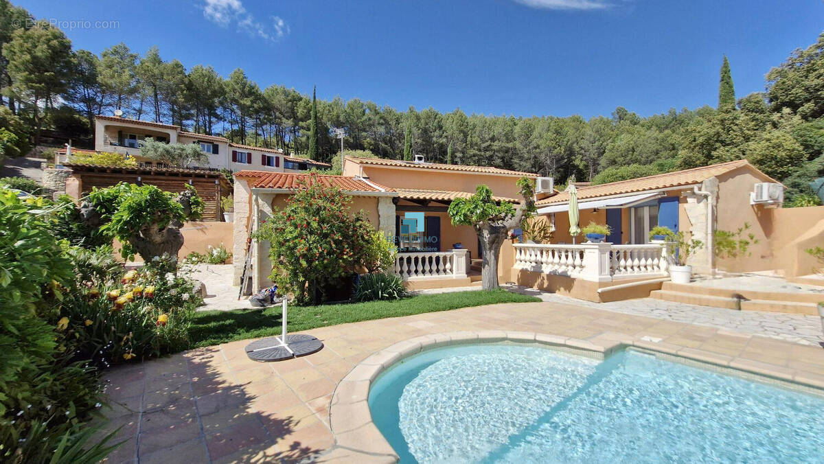 Maison à TARADEAU