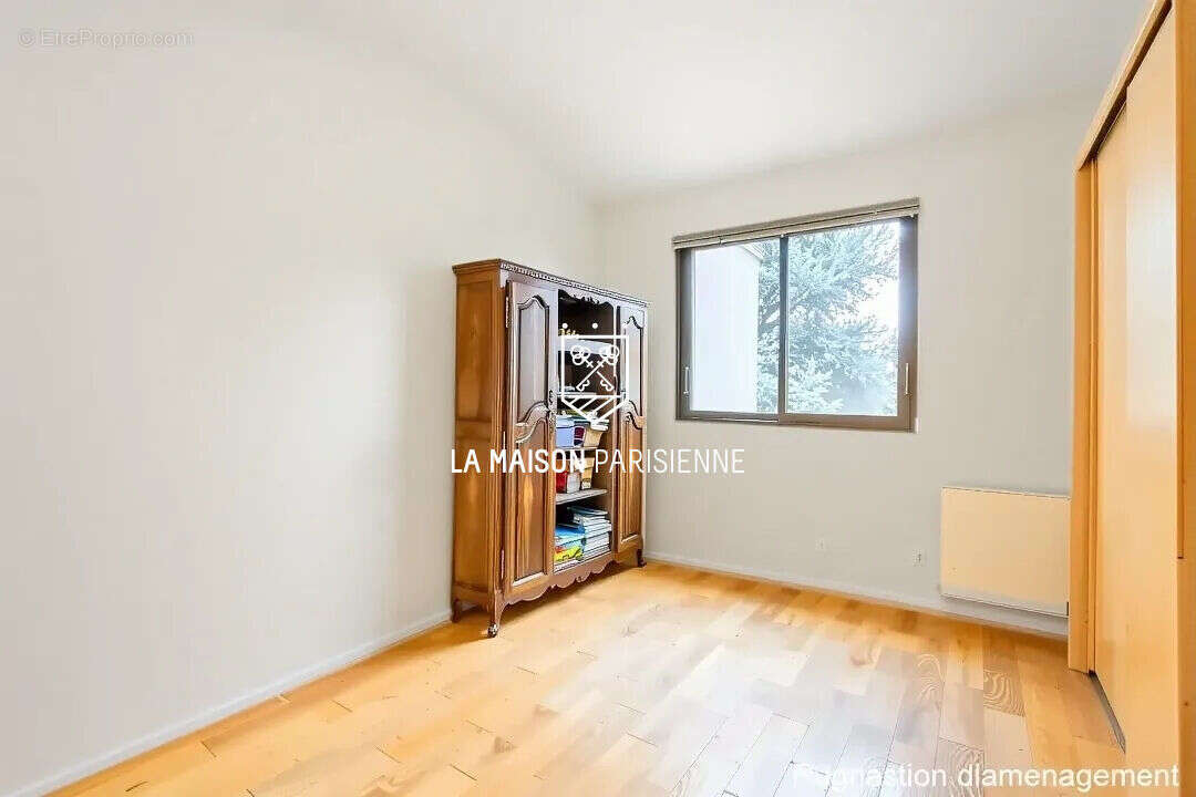 Appartement à SURESNES