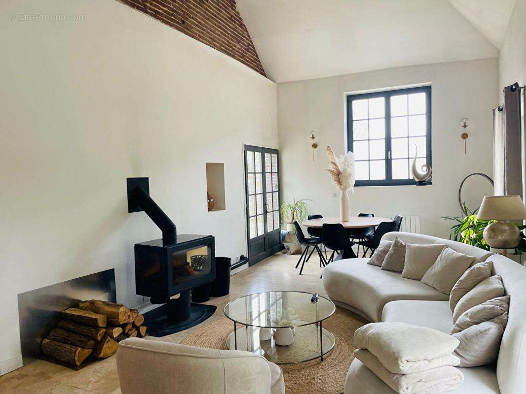 Maison à ABONDANT