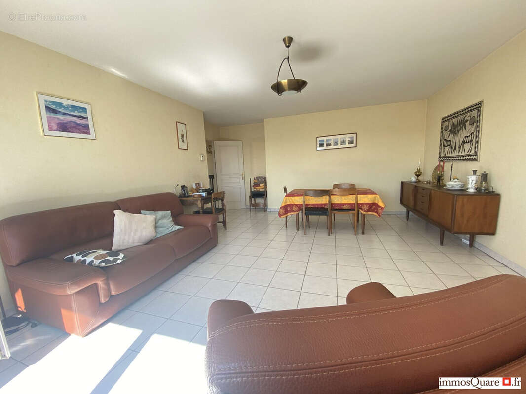 Appartement à LYON-8E