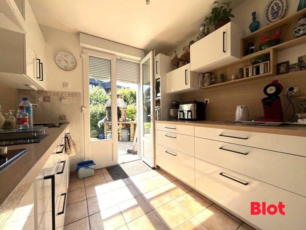 Maison à MAXENT
