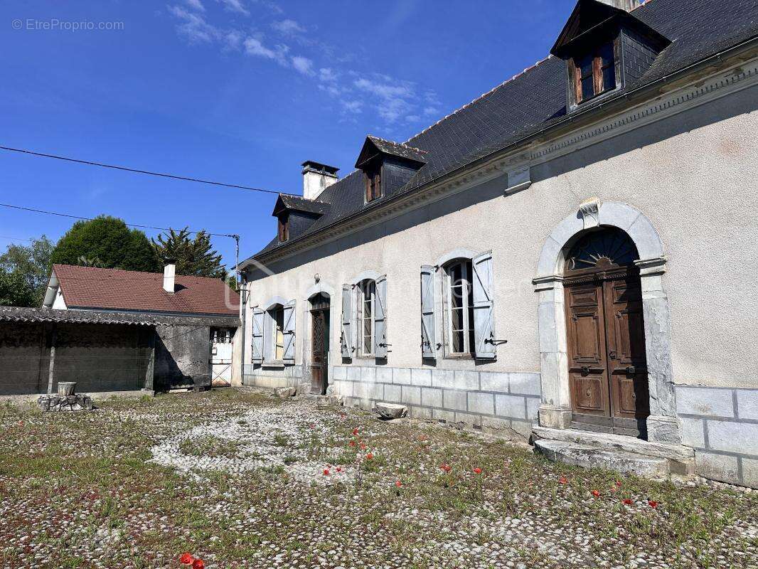 Maison à LALOUBERE