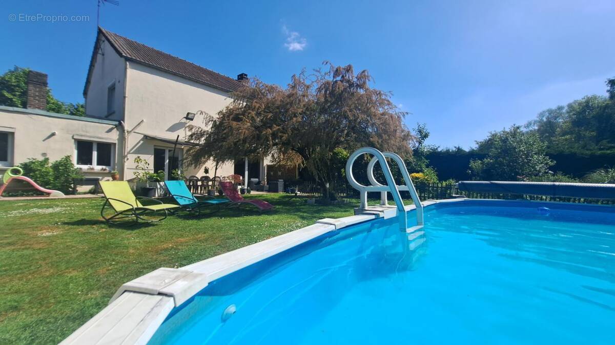 Maison à EVIN-MALMAISON
