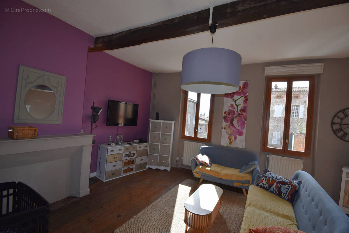 Maison à CINTEGABELLE
