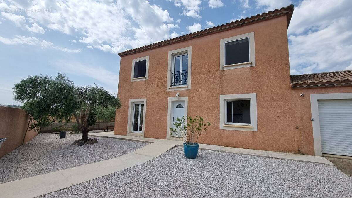 Maison à CEBAZAN