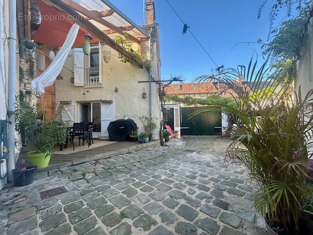 Maison à MARCOUSSIS