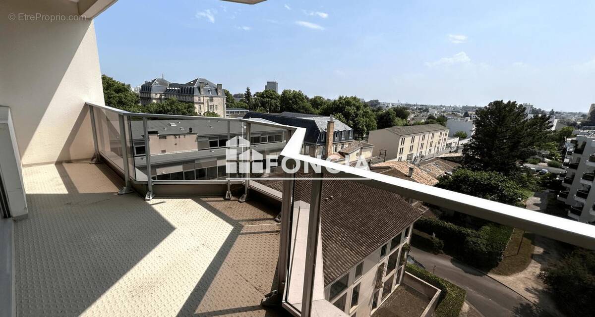 Appartement à BORDEAUX