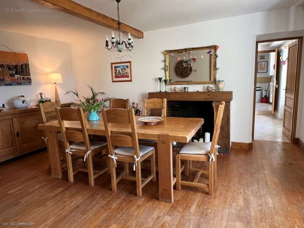 Maison à CIVRAY