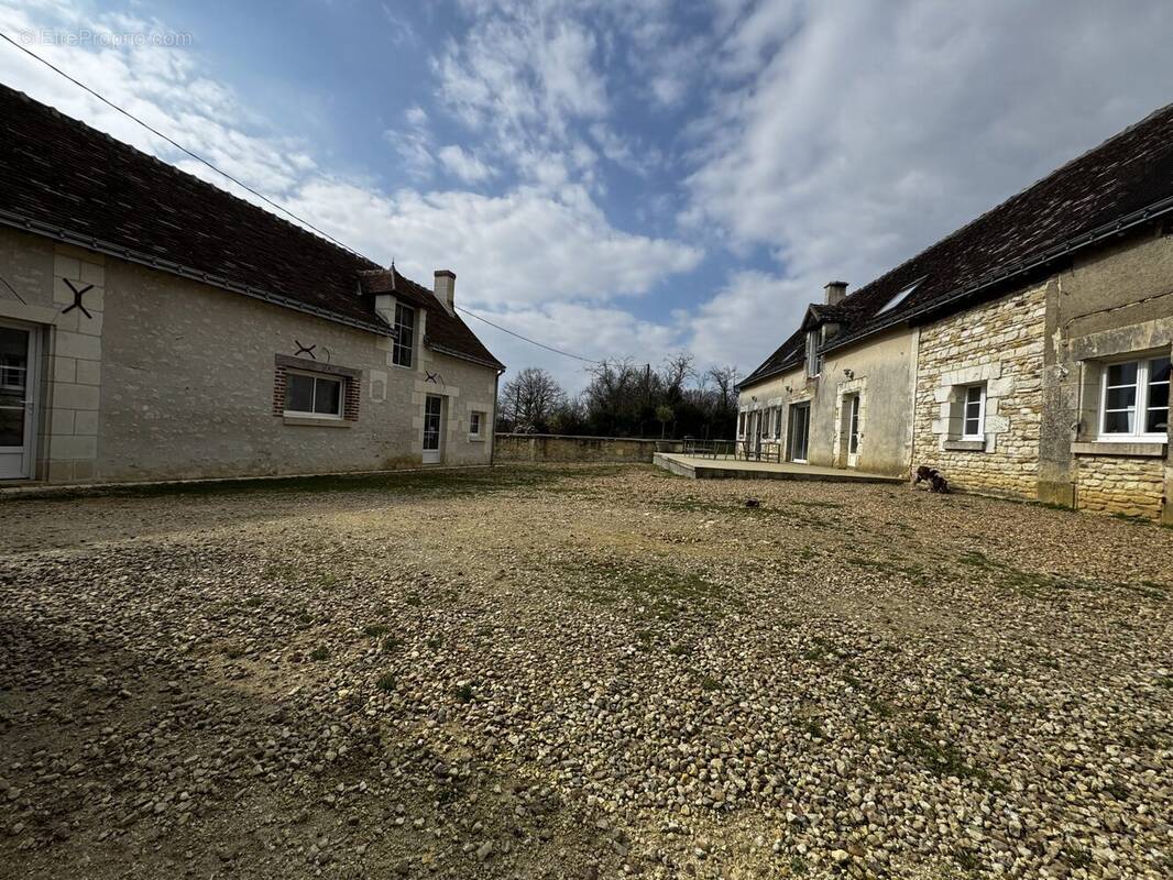 Maison à CUSSAY