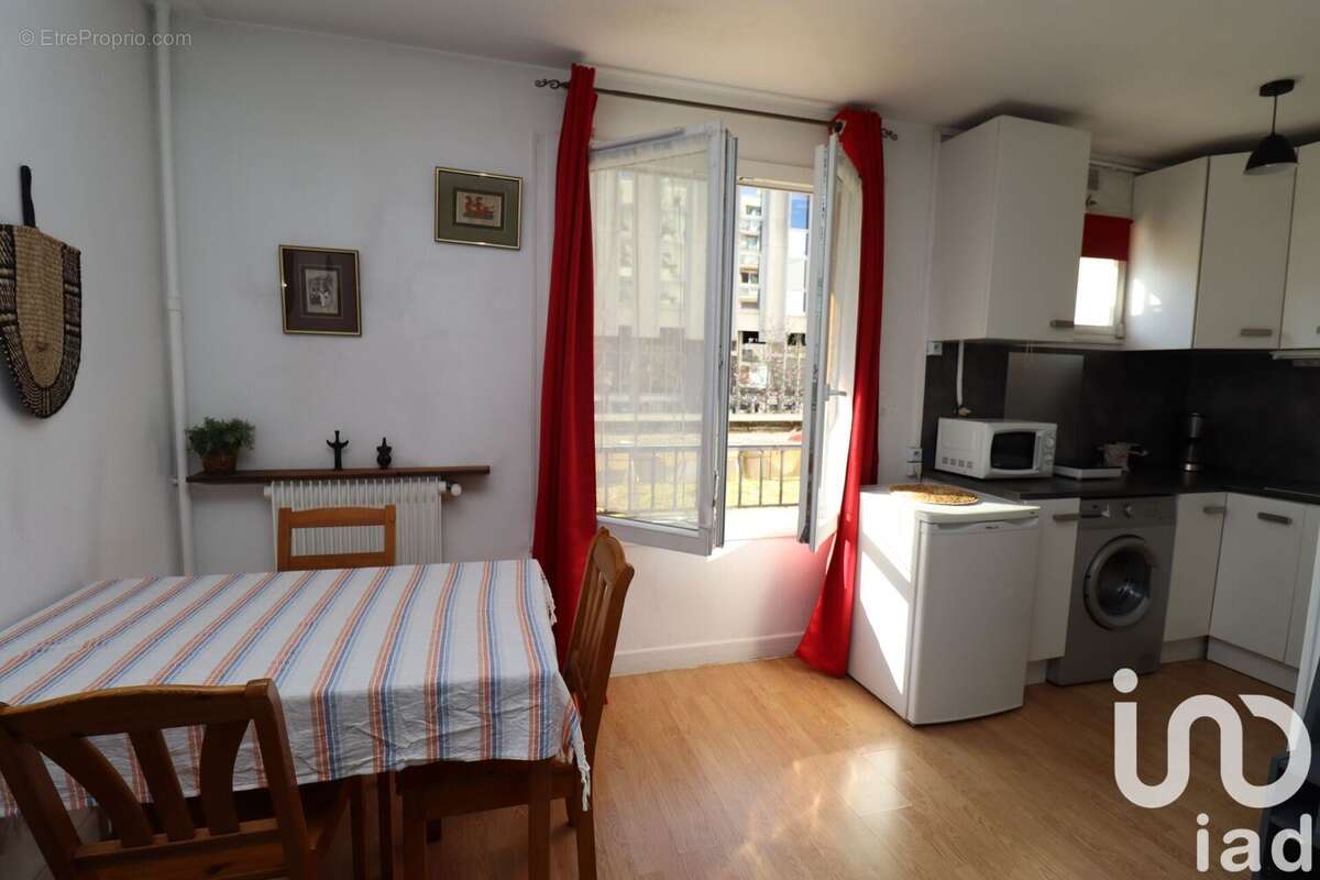 Photo 2 - Appartement à CLAMART