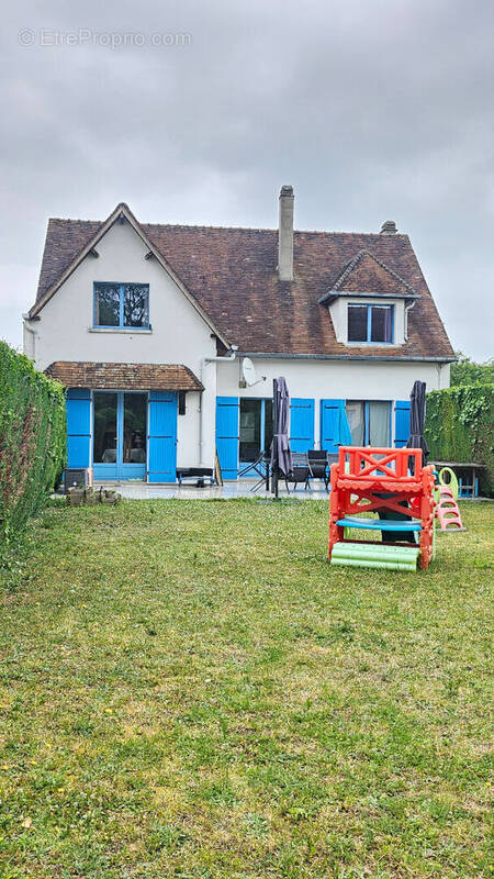 Maison à BEAUVAIS