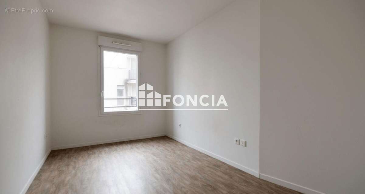 Appartement à RIS-ORANGIS