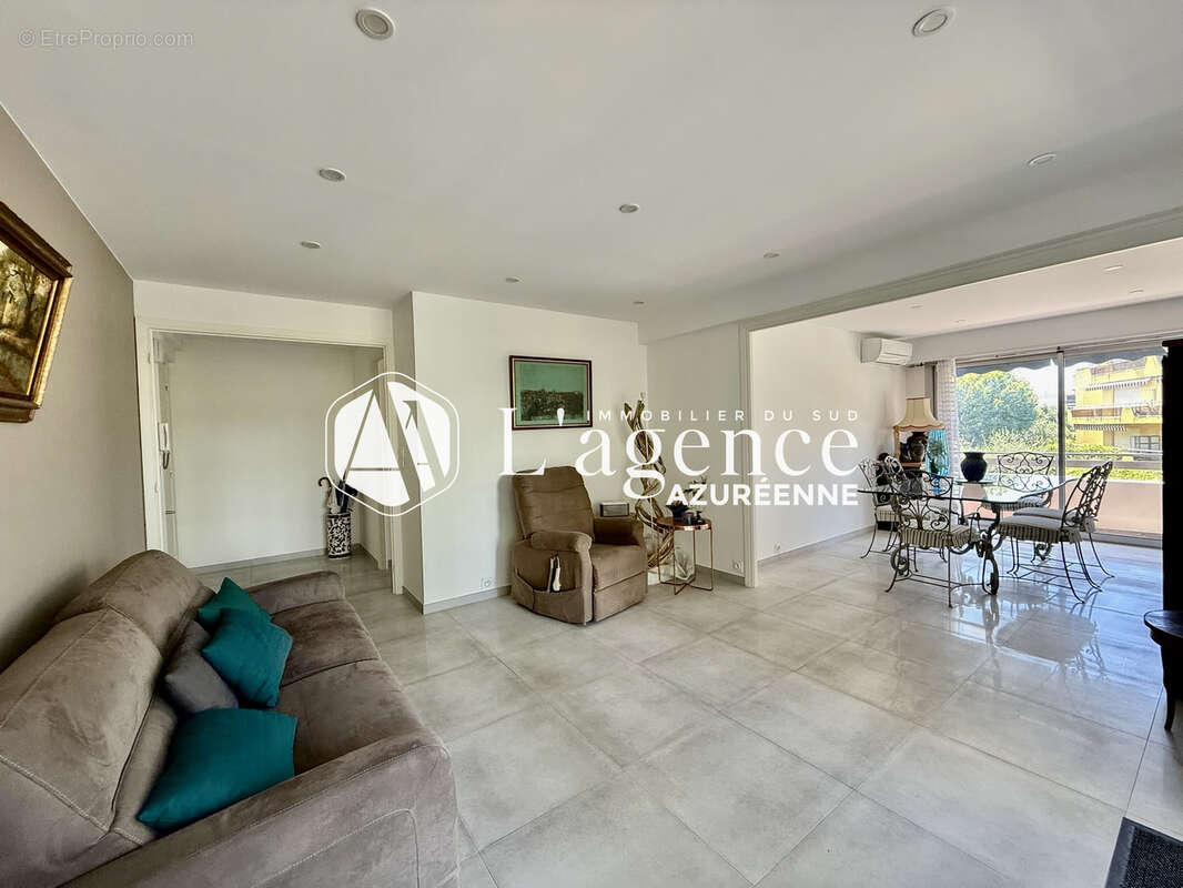 Appartement à CAGNES-SUR-MER