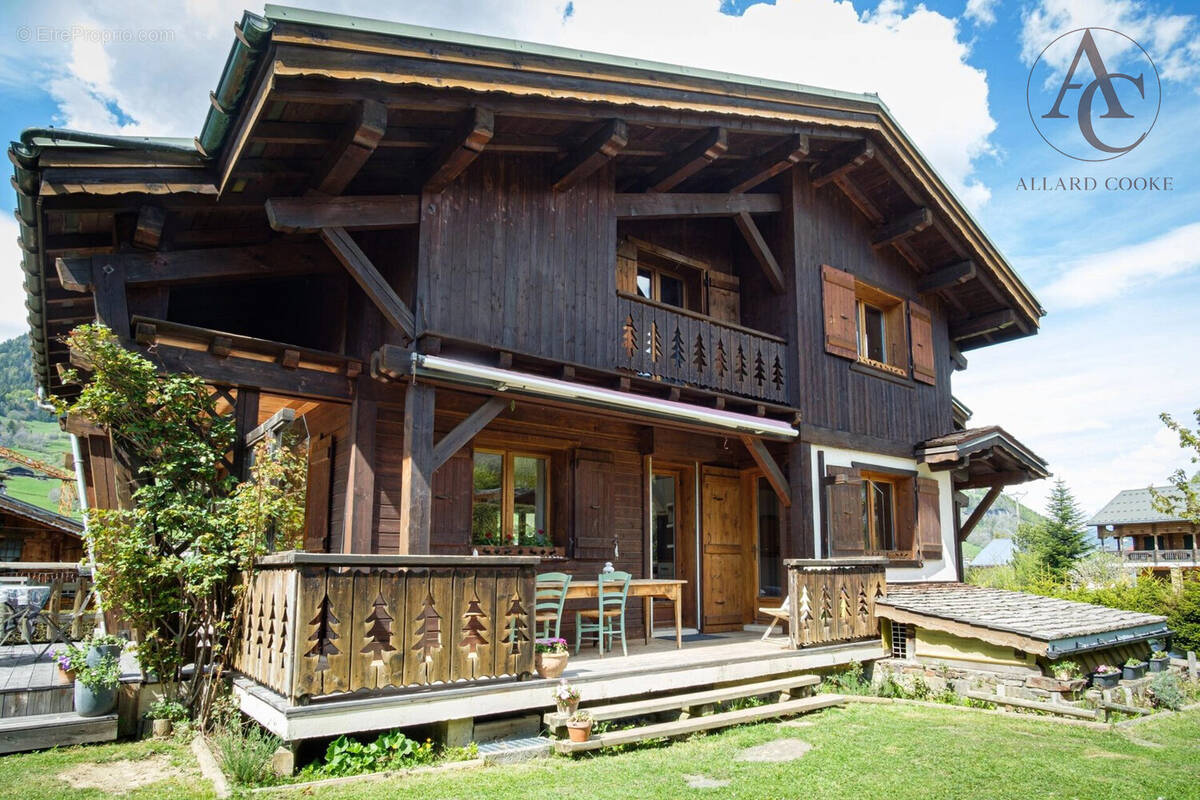 Maison à PRAZ-SUR-ARLY