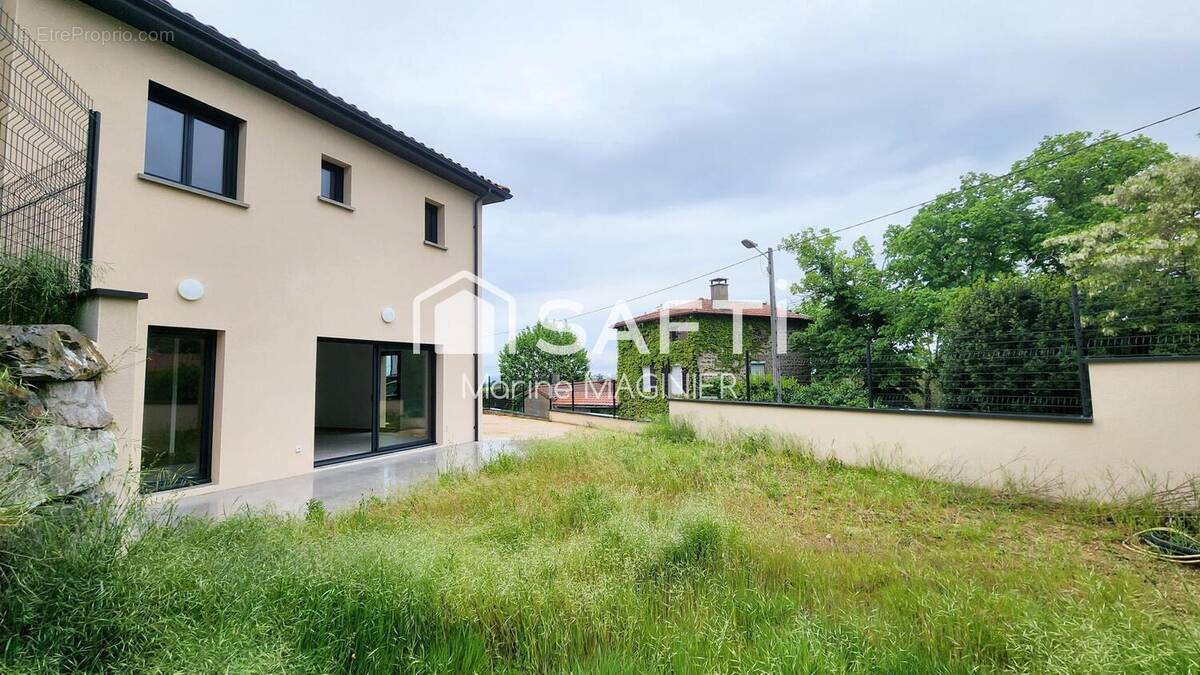 Photo 1 - Maison à SOUCIEU-EN-JARREST