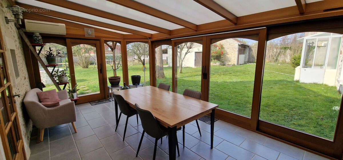 Maison à LUMIGNY-NESLES-ORMEAUX