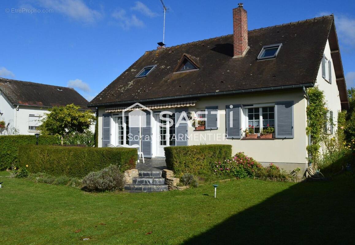 Photo 1 - Maison à BEAUVAIS