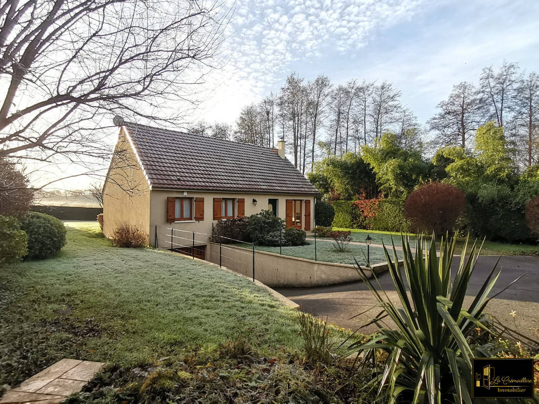 Maison à ROCHEFORT-EN-YVELINES