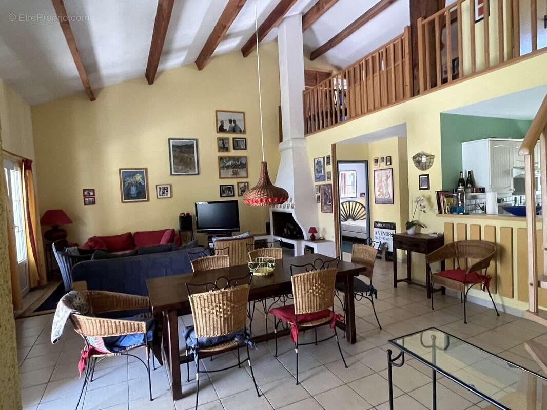 Maison à FRONTIGNAN